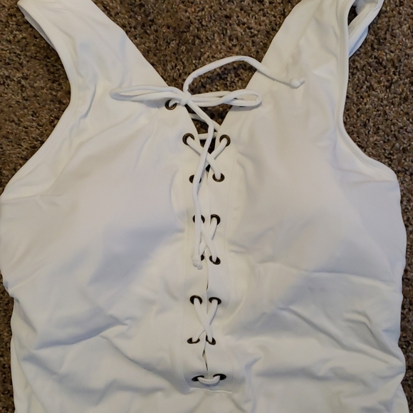 Ashley Graham x Swimsuits For All White Lace up One Piece Wireless Size 12 NWOT - Picture 6 of 13
